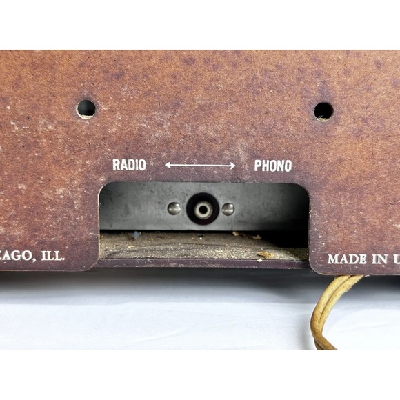 Host Pick VINTAGE BAKELITE ZENITH VACUUM TUBE RADIO Original Plug. Art Deco - Picture 5 of 13